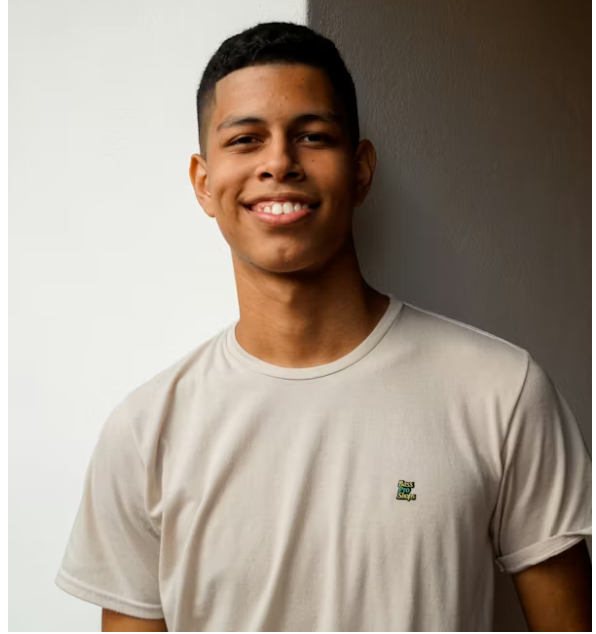 22 year boy 69cdf76f8ae72